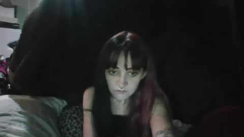 twistedlilpunk online show from February 5, 12:27 pm