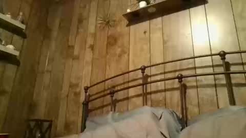 twizzler_twizzle online show from October 13, 3:53 am