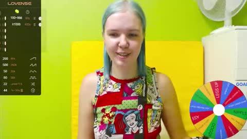 Snapshot of ultra_meow chatting on October 20, 7:28 pm Roxy online show from October 20, 7:28 pm