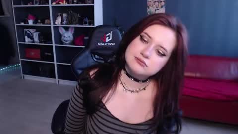 Julia online show from February 4, 5:21 am