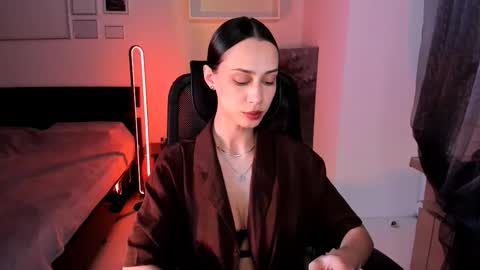 unaericaabistrong online show from January 11, 1:05 pm