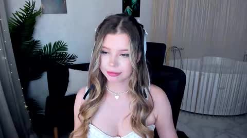 Alice online show from September 20, 11:52 am