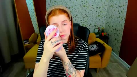 Call me Mira  thumbs up its make me happy online show from April 25, 8:39 pm