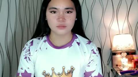 QUEENSY online show from March 6, 4:18 am