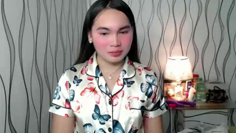 QUEENSY online show from November 22, 3:20 am