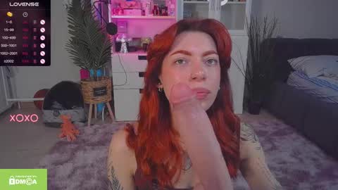 Olivia Kaufman online show from October 13, 11:35 am