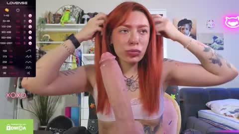 Olivia Kaufman online show from November 11, 8:22 am