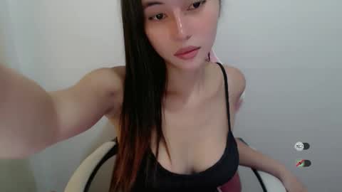 Snapshot of urasianshizuka chatting on October 16, 12:35 am SHIZUKA online show from October 16, 12:35 am