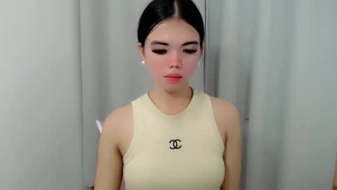 Snapshot of urcutie_ayah chatting on October 17, 6:49 am urcutie_ayah online show from October 17, 6:49 am