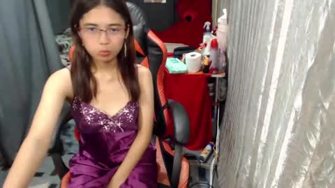 urdreamgirljayne online show from January 23, 12:57 am