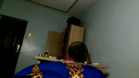 urflirtydoll online show from June 10, 9:02 pm