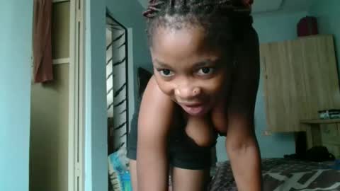 urflirtydoll online show from March 5, 5:20 pm