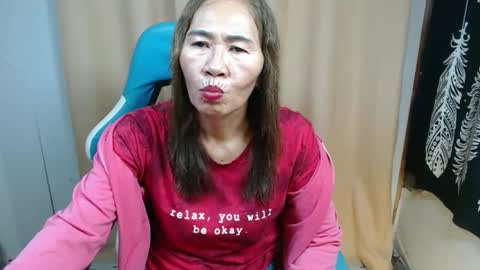 urhotvivian11 online show from September 28, 2:51 am