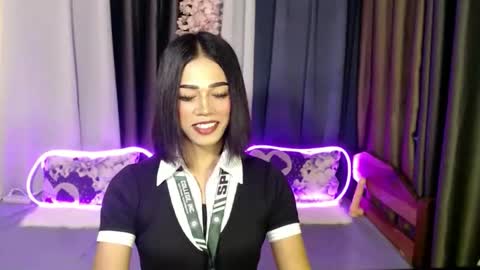 urlovely_jemma online show from April 26, 10:18 pm