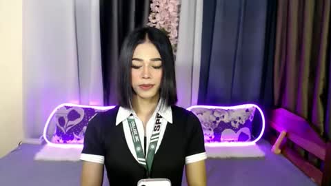 urlovely_jemma online show from April 19, 6:21 pm