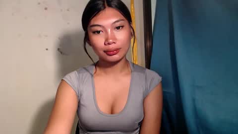 urpinay_sandra69 online show from June 5, 12:37 am