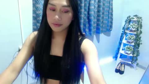 Janna online show from November 4, 4:56 pm