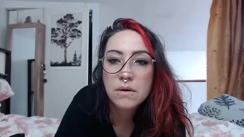 Ursinae online show from April 27, 9:12 pm