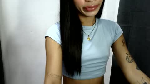 ursweet_zeviixx online show from February 4, 1:03 pm