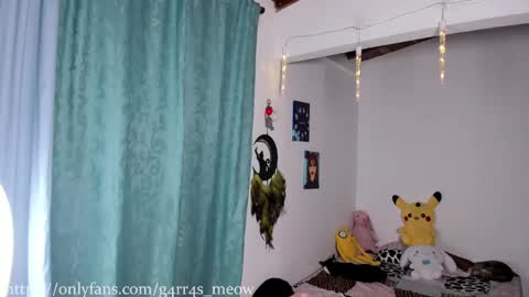 Snapshot of uryko_yor chatting on December 30, 11:49 pm online show from December 30, 11:49 pm