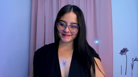 Snapshot of val_ferrer chatting on September 14, 7:06 am Valeria online show from September 14, 7:06 am