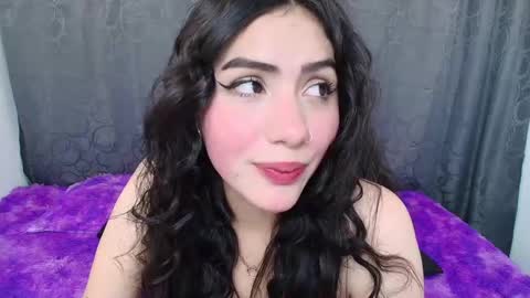 Snapshot of valeentiinaa_ chatting on February 28, 1:26 am VALENTINA online show from February 28, 1:26 am