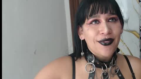 valen_ross7 online show from April 27, 7:27 am