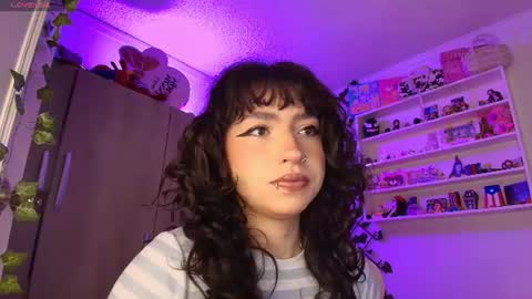valentina online show from June 18, 2:57 am