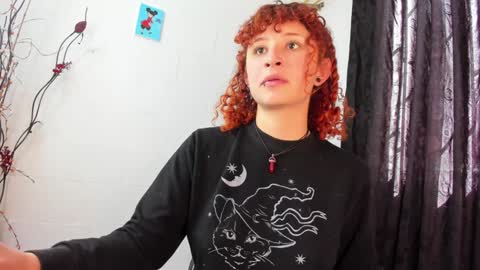 Snapshot of valent_27 chatting on December 21, 6:33 pm Valentina online show from December 21, 6:33 pm