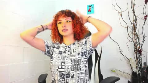 Snapshot of valent_27 chatting on January 2, 2:13 pm Valentina online show from January 2, 2:13 pm
