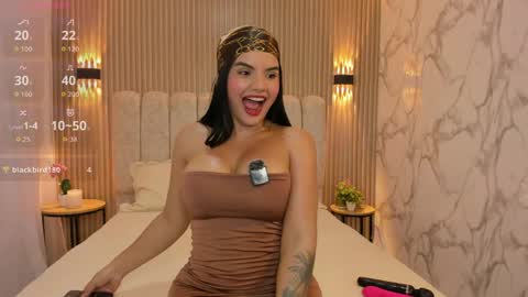 valentina robertson online show from April 20, 11:19 pm