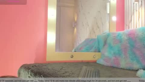 Snapshot of valentina_lux1 chatting on October 13, 7:16 pm Valentina online show from October 13, 7:16 pm