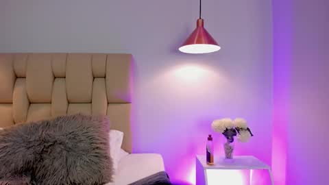 Snapshot of valentina_rivass chatting on October 3, 4:34 pm Valentina online show from October 3, 4:34 pm