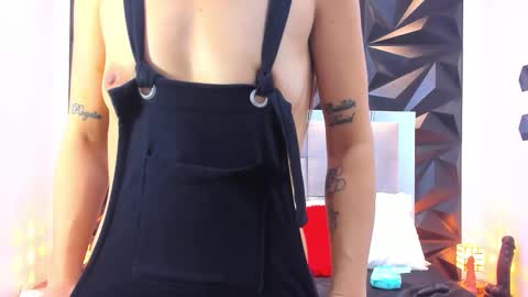 Snapshot of valentinasu chatting on September 9, 2:17 pm Valentina online show from September 9, 2:17 pm