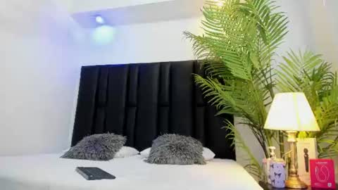 valeri_tafur online show from July 23, 11:07 am