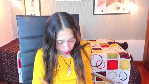 Snapshot of valeria_rossi7 chatting on December 26, 3:20 pm Valeria online show from December 26, 3:20 pm