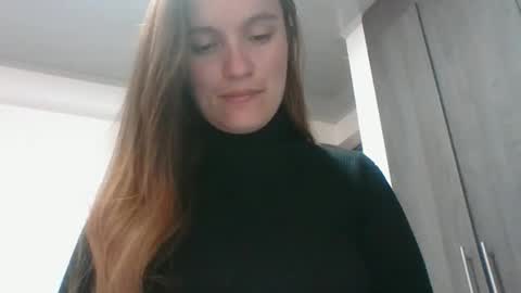 valeriafrannco online show from March 8, 6:06 am