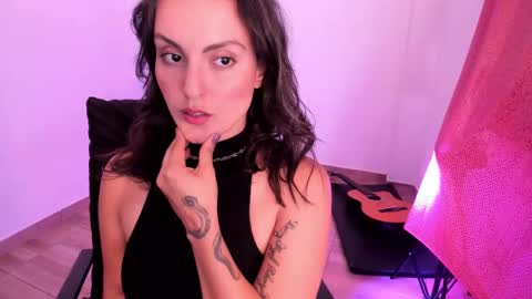 Snapshot of valerie777moonrise chatting on March 12, 11:44 pm Agape online show from March 12, 11:44 pm