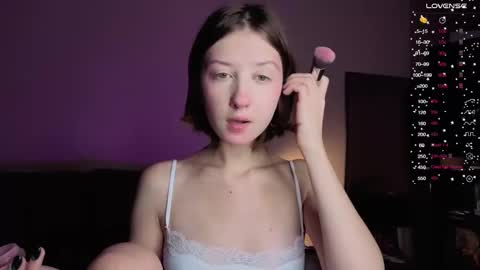 Snapshot of valerie_mooon chatting on October 31, 10:47 pm Kristi moony online show from October 31, 10:47 pm