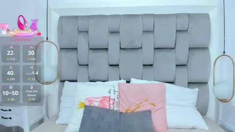 Valerie online show from March 9, 7:39 pm