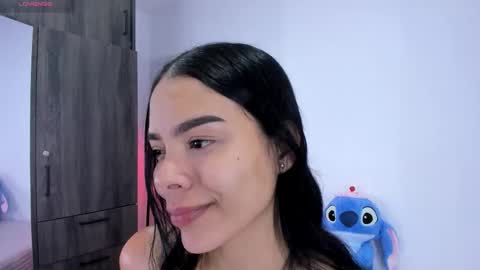 Cris  online show from February 25, 3:05 am