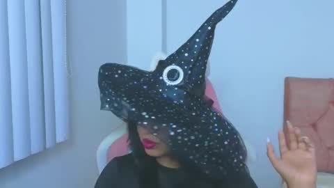 Snapshot of valery_lovex_ chatting on October 13, 11:51 pm valery_lovex_ online show from October 13, 11:51 pm