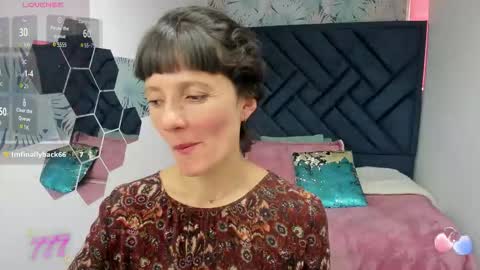 VALERY MORE online show from March 11, 3:03 pm