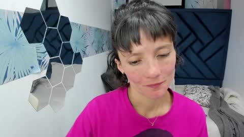 VALERY MORE online show from October 1, 2:11 pm