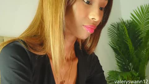 Valery swan1 online show from April 24, 1:08 am