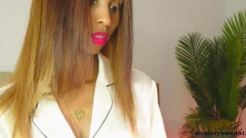 Valery swan1 online show from February 15, 7:44 am