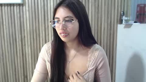 Valk online show from April 24, 4:15 am