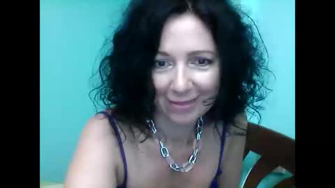 Snapshot of valleriwind chatting on February 27, 12:10 am ValleriWind online show from February 27, 12:10 am