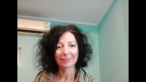 Snapshot of valleriwind chatting on February 4, 8:49 pm ValleriWind online show from February 4, 8:49 pm