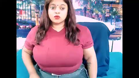 Snapshot of valleyval chatting on January 8, 6:31 am indianvalvet priya is back online show from January 8, 6:31 am